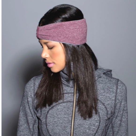 Lulu Lemon Run With Me Ear Warmer - Picture 8 of 9